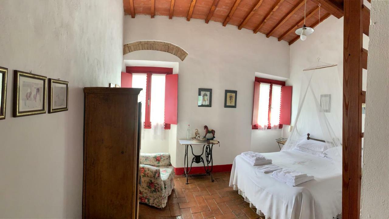 Barberino di Val dʼElsa Farmhouse B&B Il Paretaio المظهر الخارجي الصورة