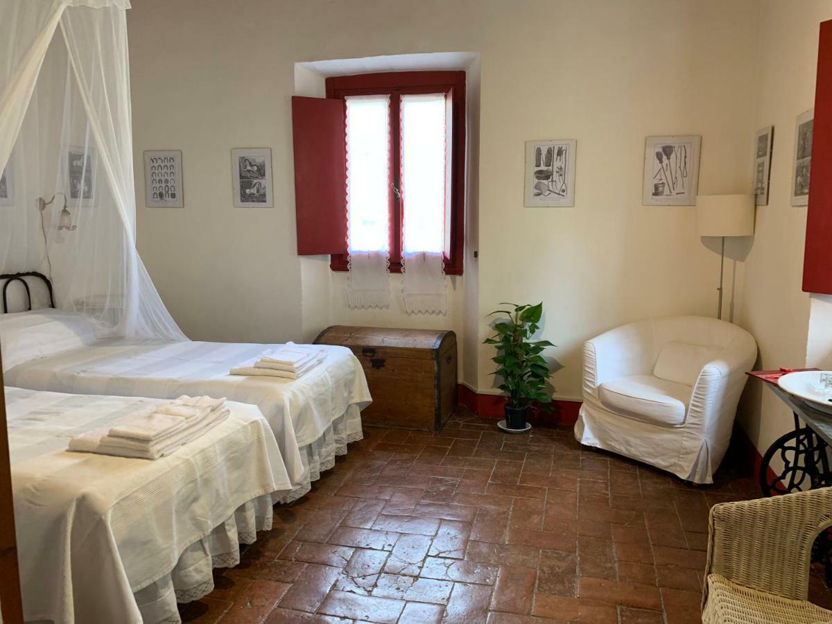 Barberino di Val dʼElsa Farmhouse B&B Il Paretaio المظهر الخارجي الصورة